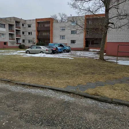 Kooli Kaerdlas Appartement *